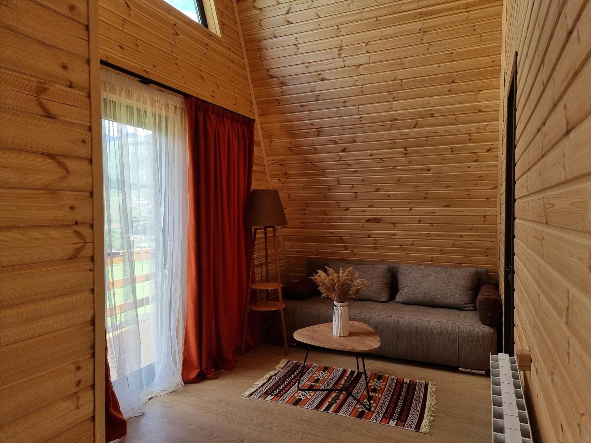 Memory Hut_Kazbegi Apartment Екстериор снимка