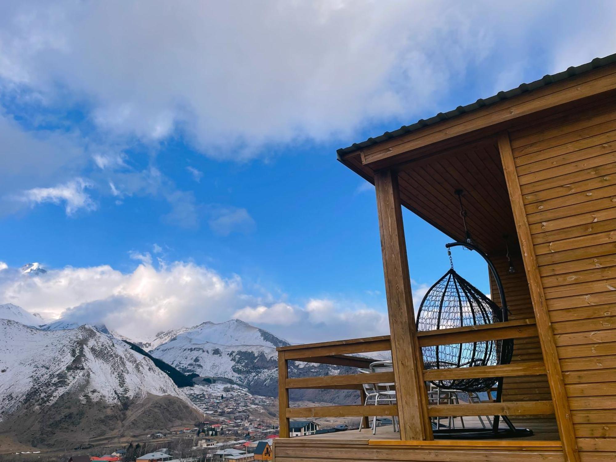 Memory Hut_Kazbegi Apartment Екстериор снимка